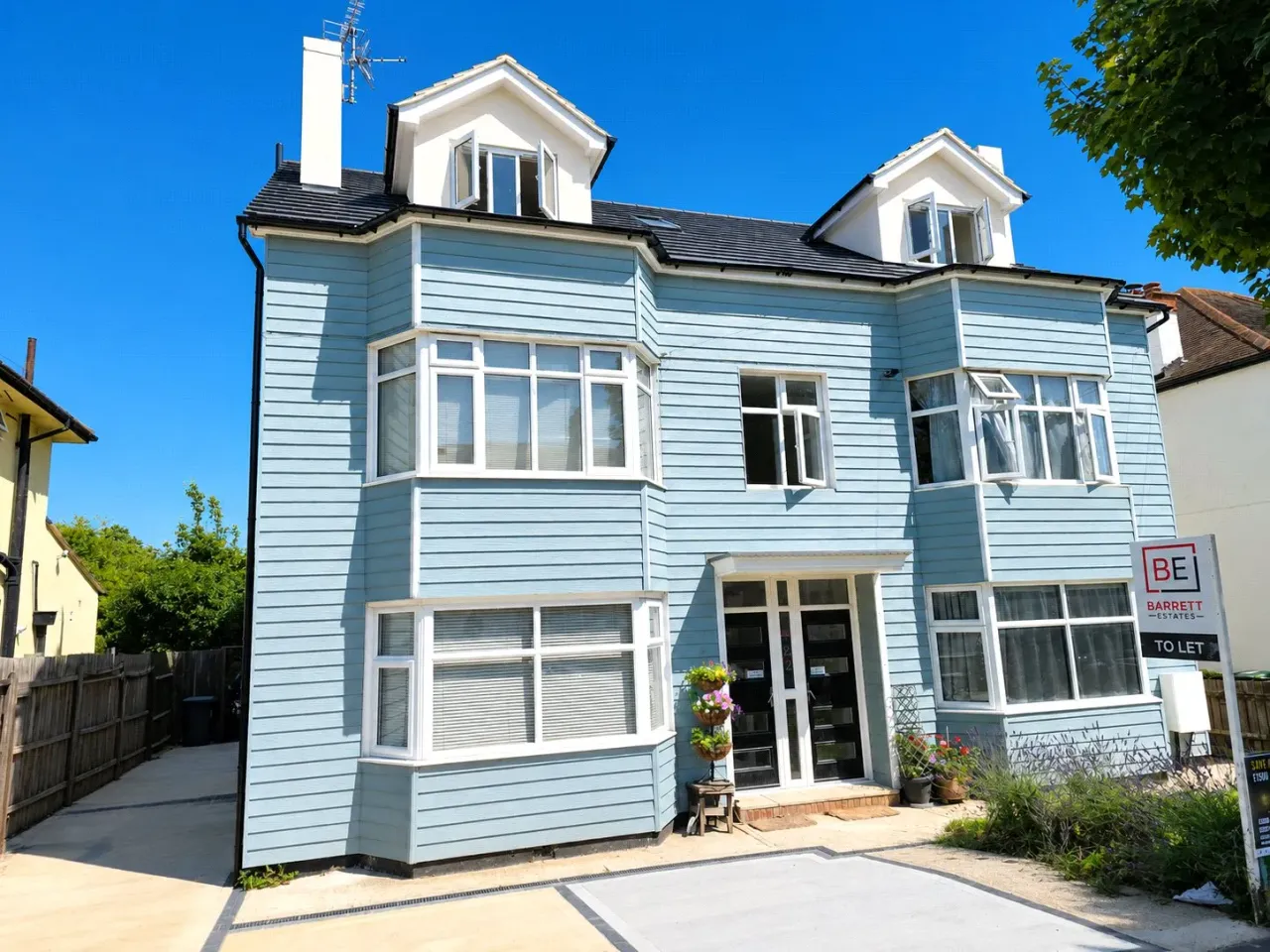 2 bed flat to rent, Tankerville Drive, Leigh-on-Sea, SS9