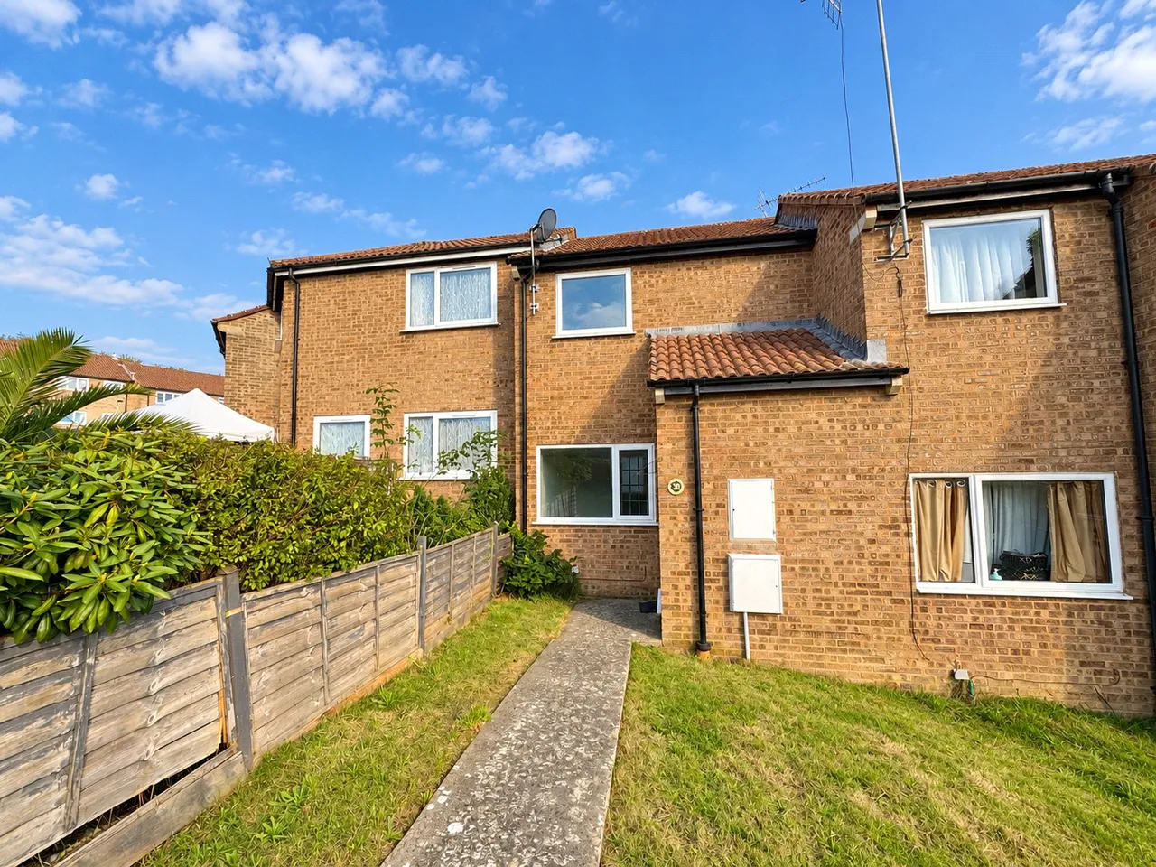 2 bed house to rent, Barton Road, Whiddon Valley, EX32
