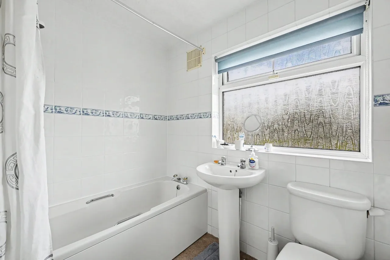 St. Nicholas Crescent, Copmanthorpe, YO23, photo 15