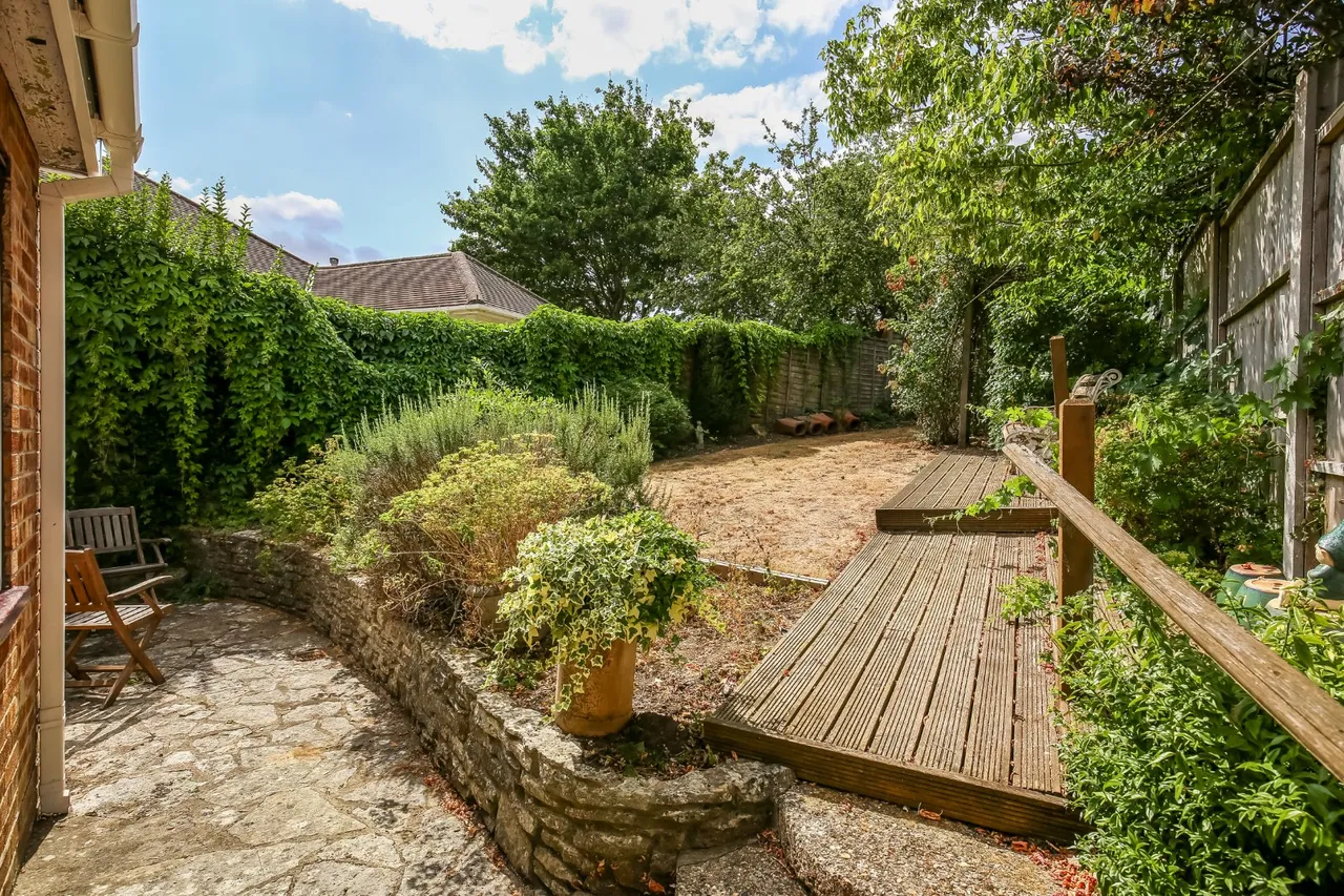 Balmoral Road, Salisbury, Wiltshire, SP1 3PZ, photo 13