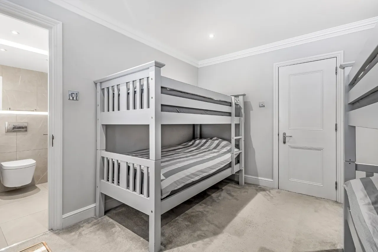 Cornwall Terrace Mews, Marylebone, NW1, photo 20