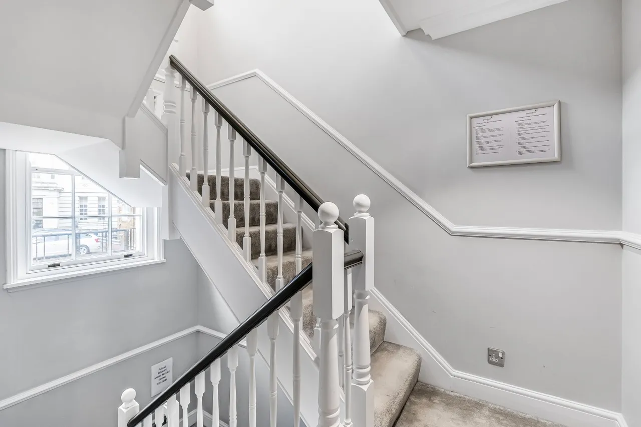 Cornwall Terrace Mews, Marylebone, NW1, photo 15