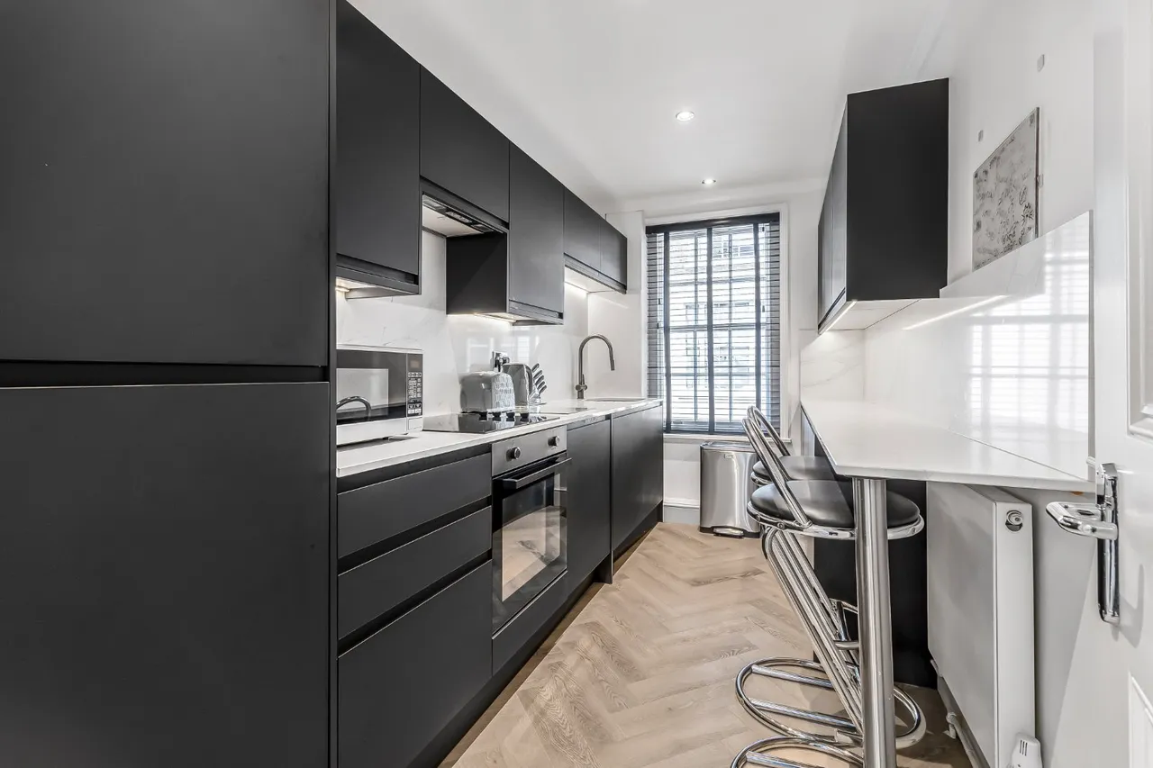 Cornwall Terrace Mews, Marylebone, NW1, photo 13