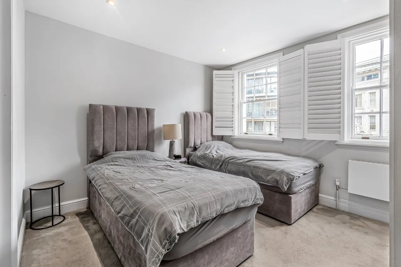 Cornwall Terrace Mews, Marylebone, NW1, photo 4
