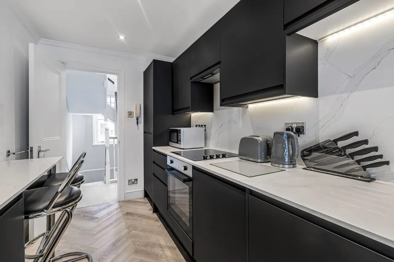 Cornwall Terrace Mews, Marylebone, NW1, photo 14