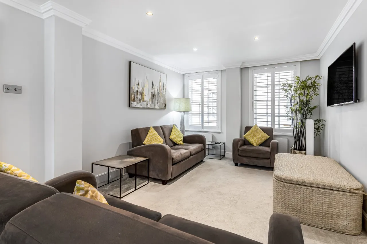 Cornwall Terrace Mews, Marylebone, NW1, photo 11