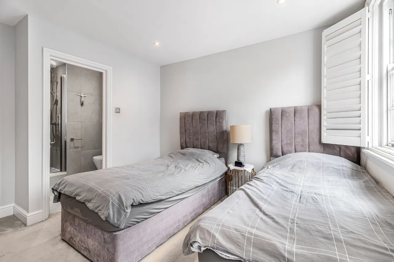 Cornwall Terrace Mews, Marylebone, NW1, photo 16