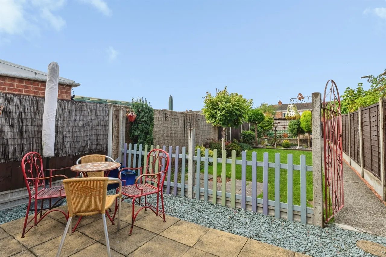 Reldene Drive, Hull, HU5, photo 17