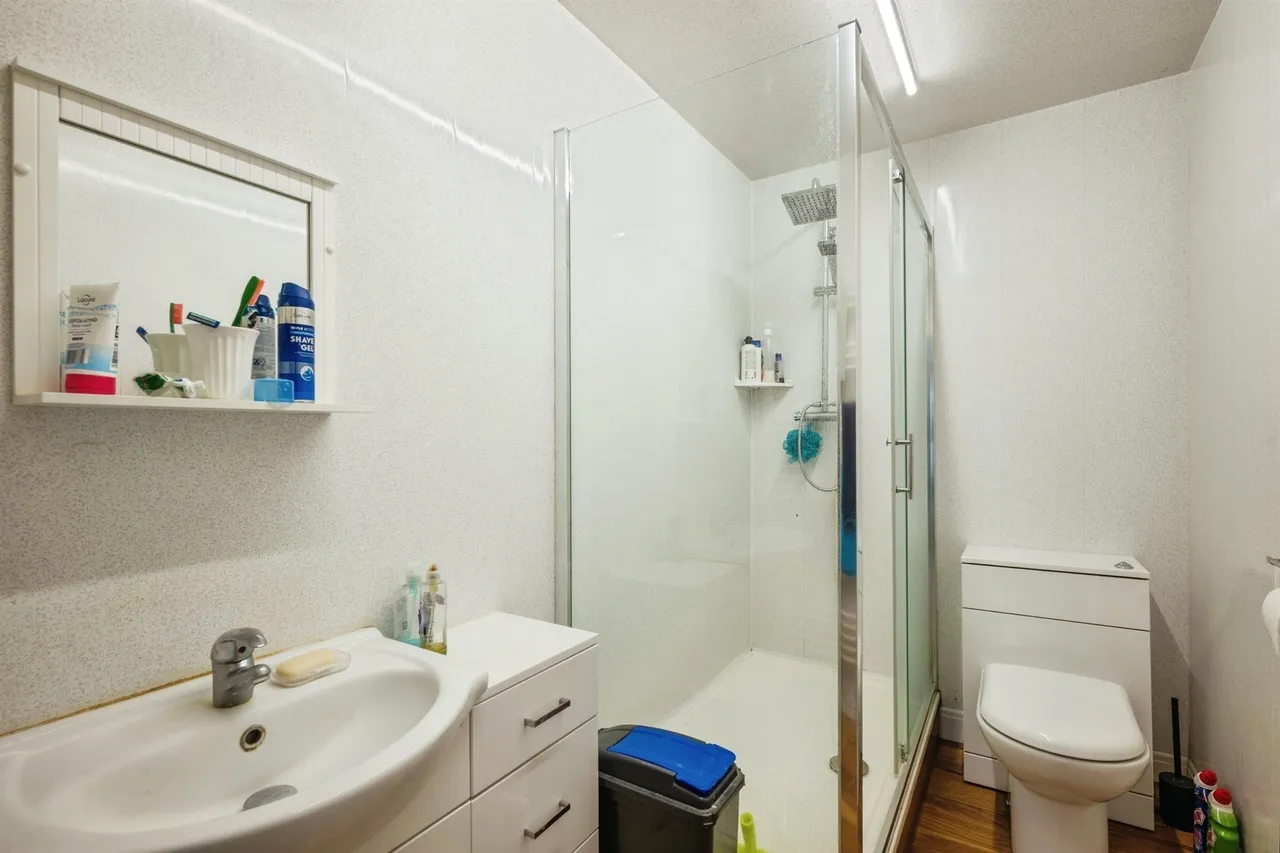 Reldene Drive, Hull, HU5, photo 11