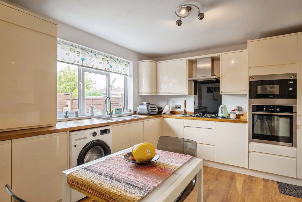 Reldene Drive, Hull, HU5, photo 10