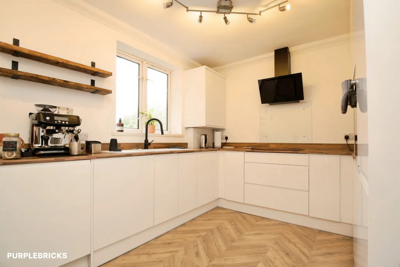 Halliard Court, Cardiff, CF10, photo 6