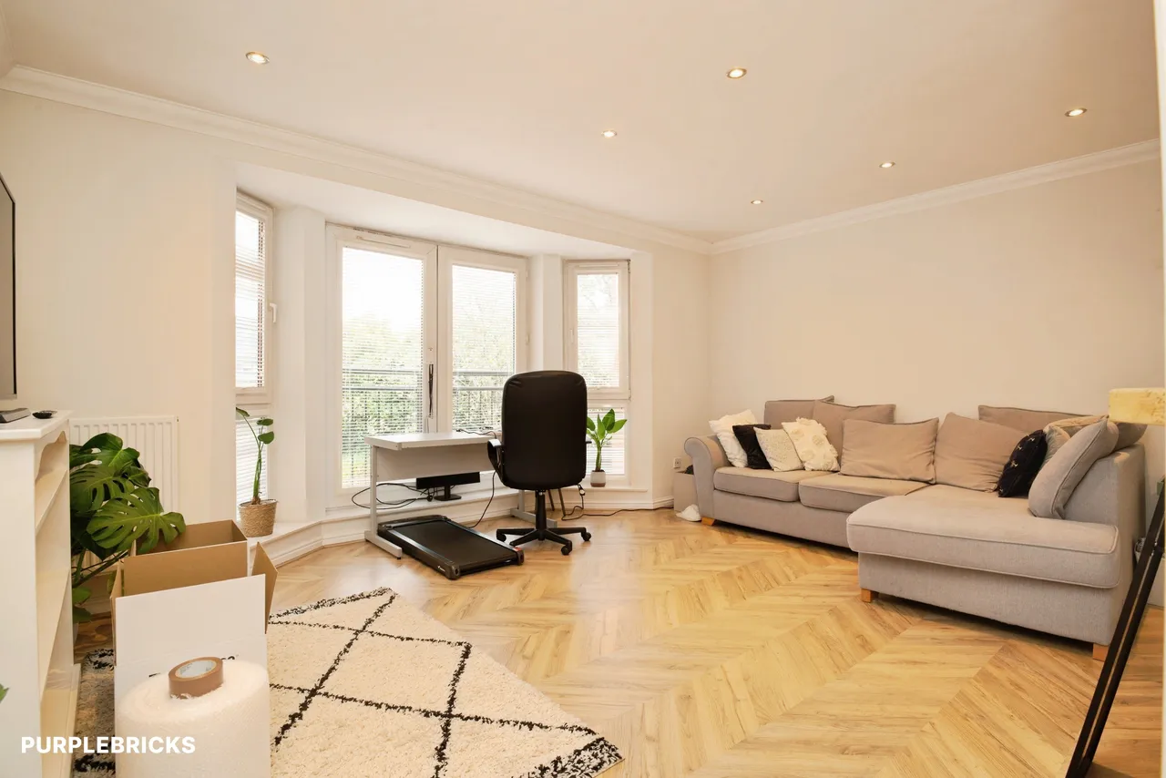 Halliard Court, Cardiff, CF10, photo 3