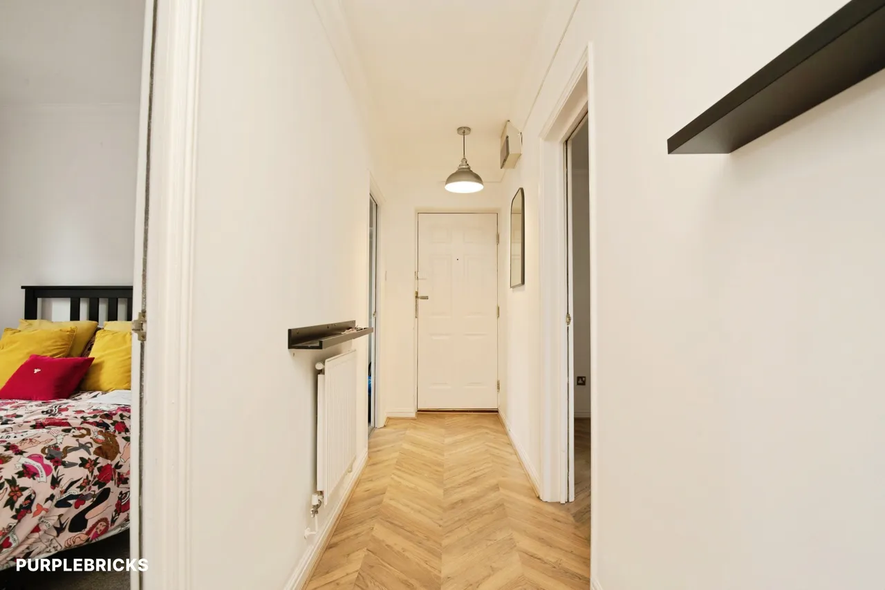 Halliard Court, Cardiff, CF10, photo 5