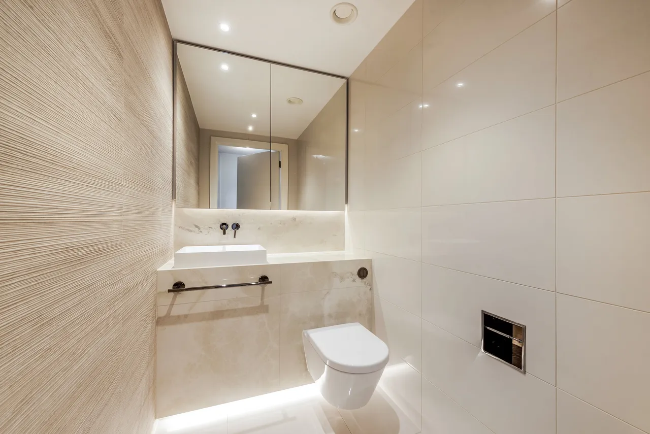 Fountain Park Way, London, W12, photo 11