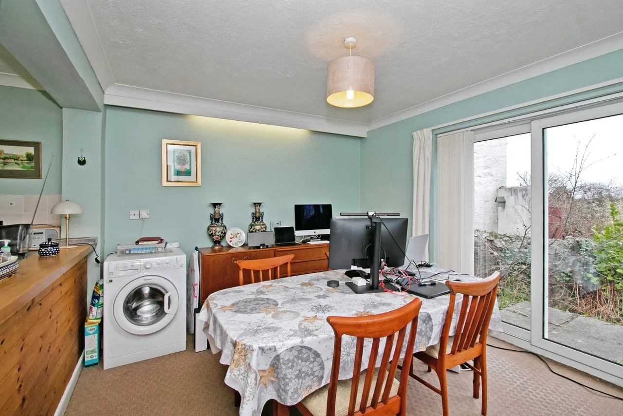 Atlantic Close, Camborne, TR14, photo 8