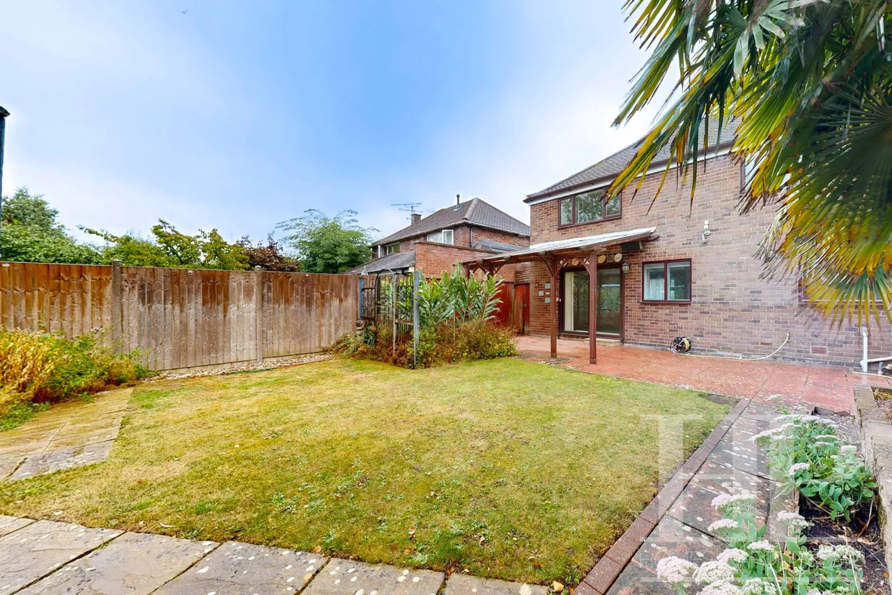 Burlands, Crawley, RH11, photo 18