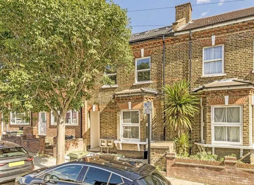 3 bed flat for sale — Thurlow Hill, Streatham, SE21