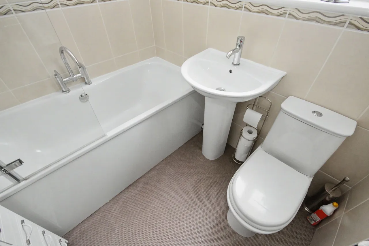 Hopwood Close, Lowton, Warrington, WA3 2DH, photo 13