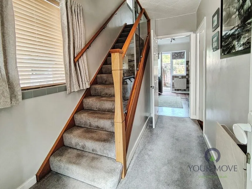 Vale Drive, Chatham, Kent, ME5, photo 3