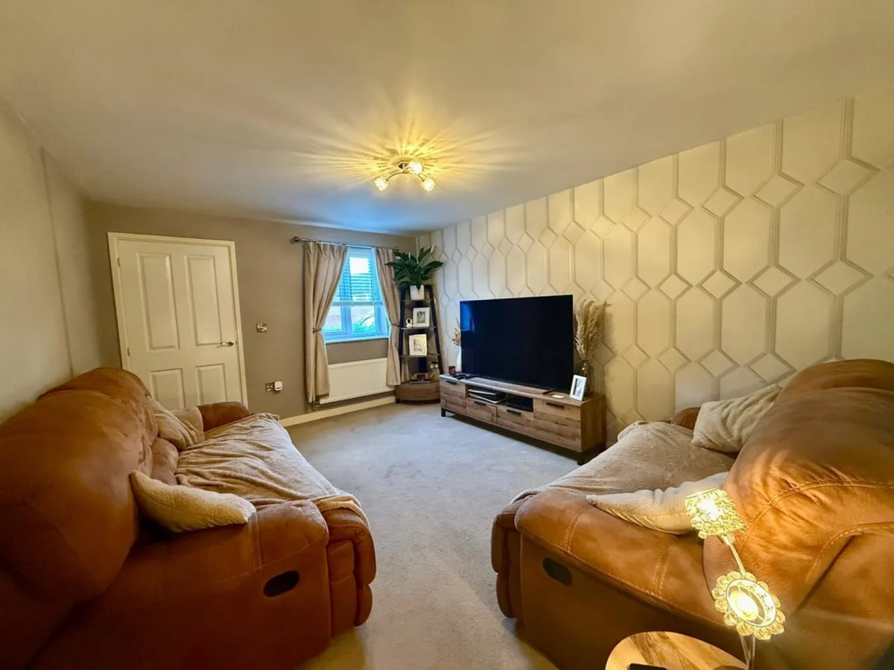 Bilberry Drive, Shirebrook, Mansfield, photo 4