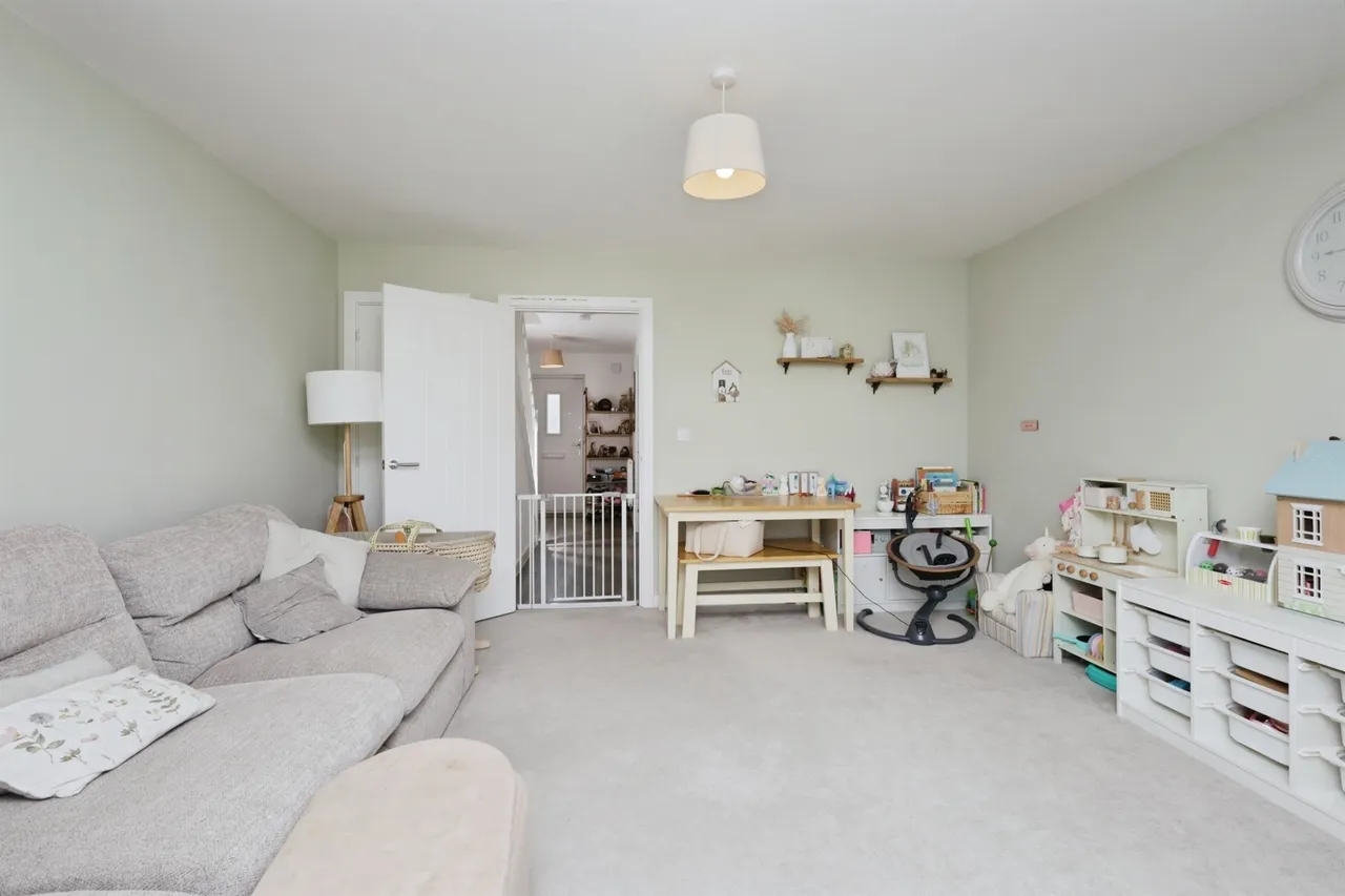 Clover Crescent, Hellingly, BN27, photo 2