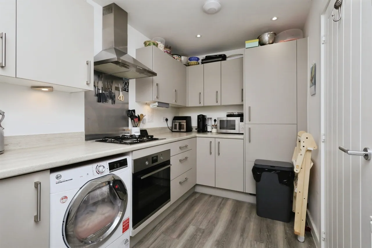 Clover Crescent, Hellingly, BN27, photo 5