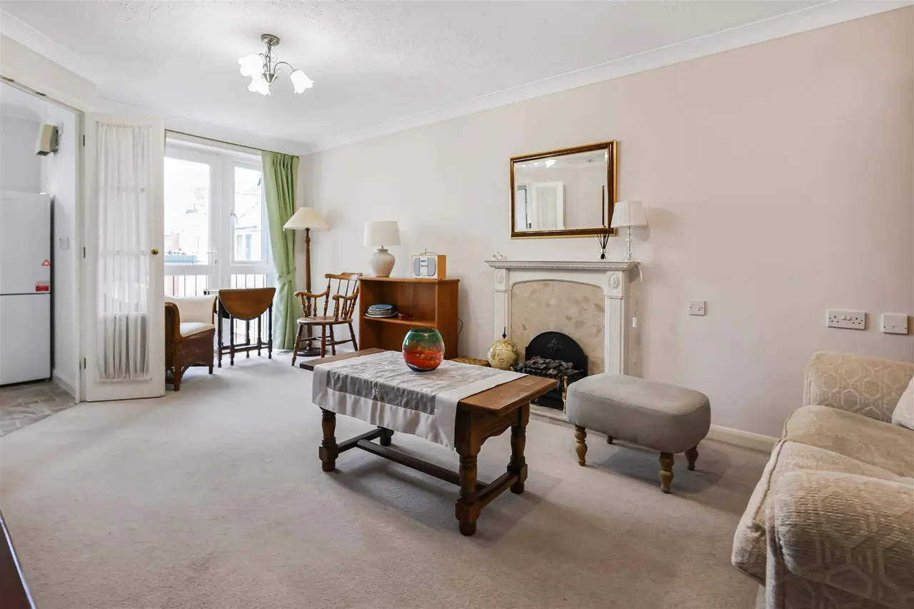 Station Street, Saffron Walden, CB11, photo 2