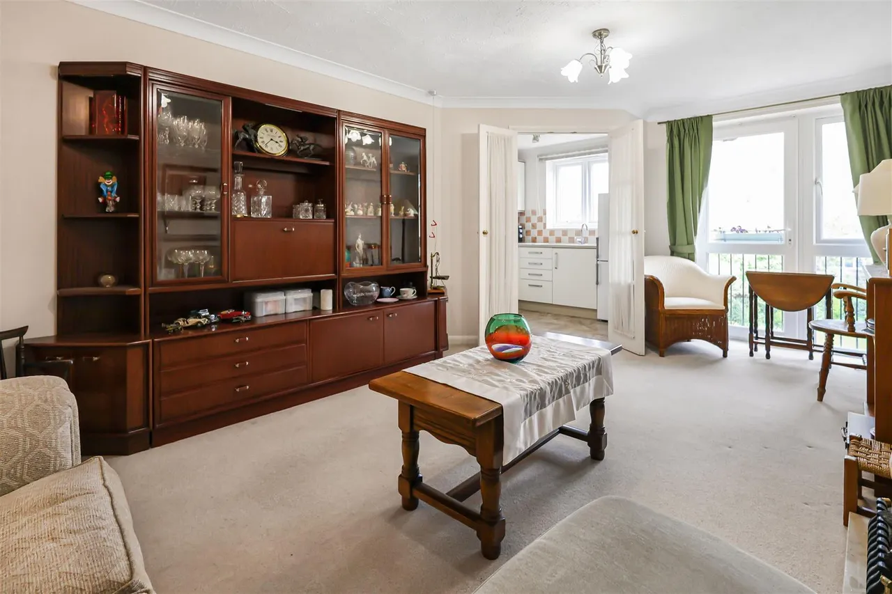 Station Street, Saffron Walden, CB11, photo 4