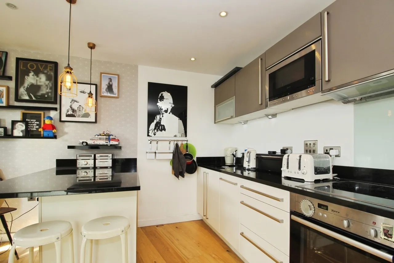 Wharf Approach, LEEDS, West Yorkshire, LS1, photo 5
