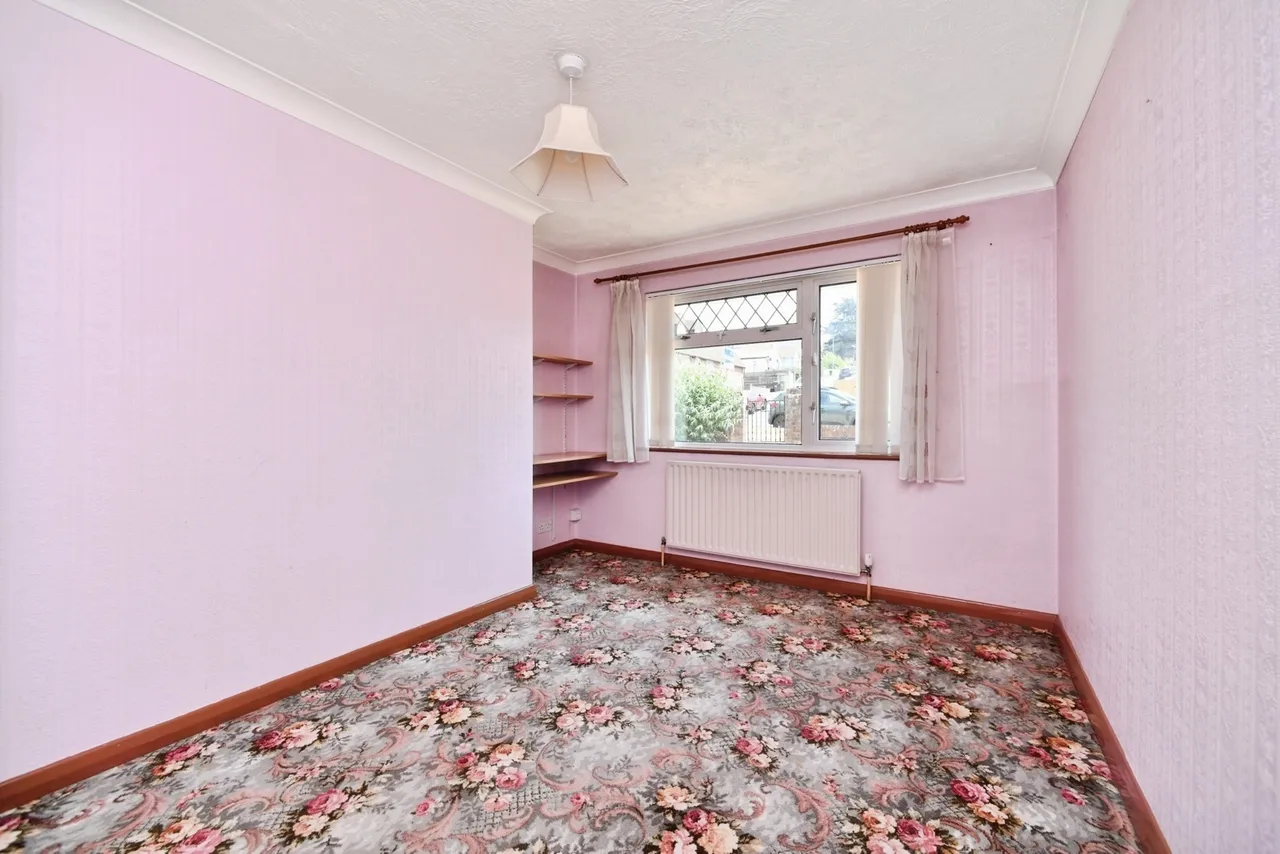 Saltdean Vale, Saltdean, BN2, photo 9