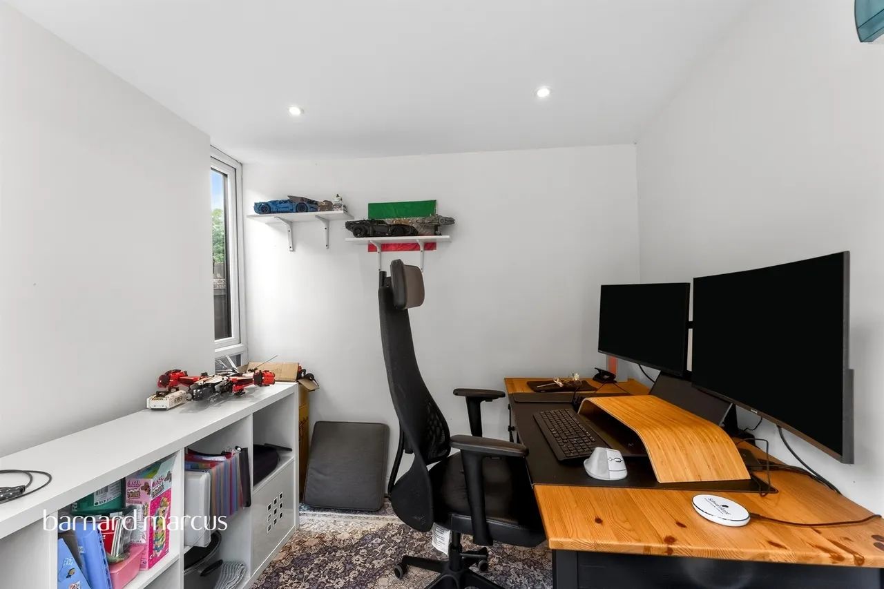 Morell Close, Barnet, EN5, photo 16