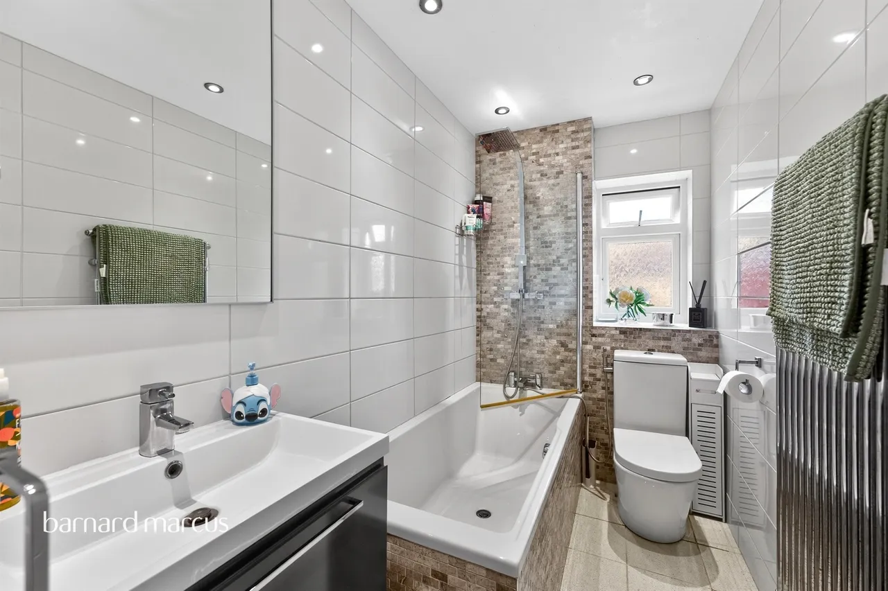 Morell Close, Barnet, EN5, photo 11