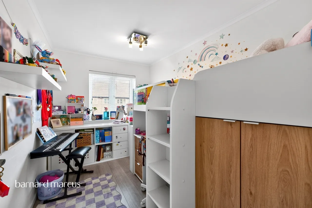 Morell Close, Barnet, EN5, photo 15