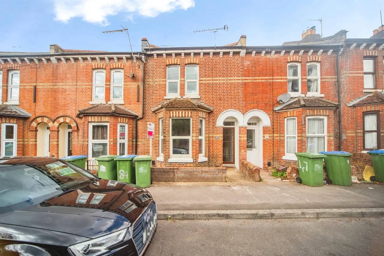 3 bed house for sale, Woodside Road, Southampton, SO17