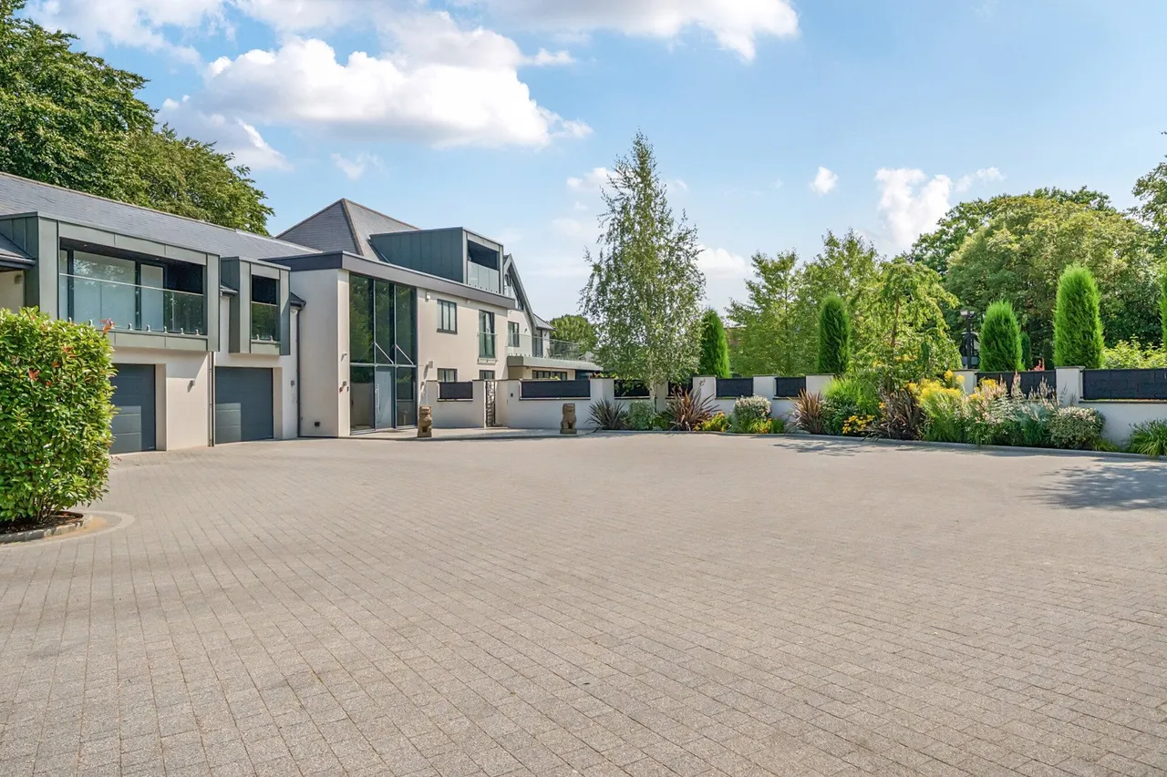 9 bed house for sale — Chislehurst, BR7