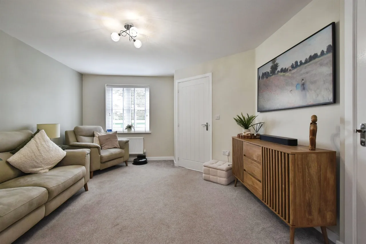 Carn Y Cefn Ebbw Vale, NP23, photo 14