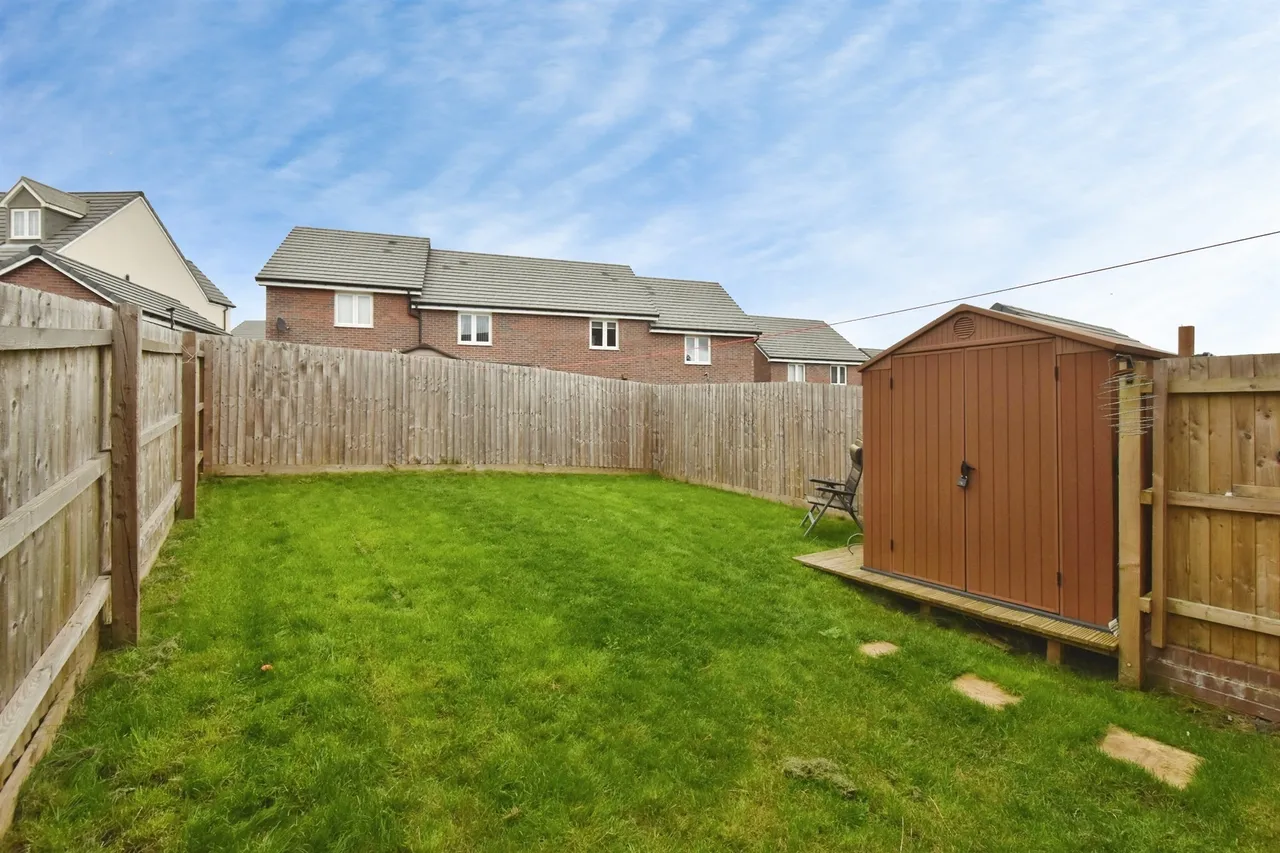 Carn Y Cefn Ebbw Vale, NP23, photo 27