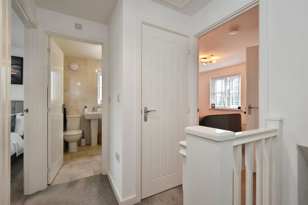 Carn Y Cefn Ebbw Vale, NP23, photo 22