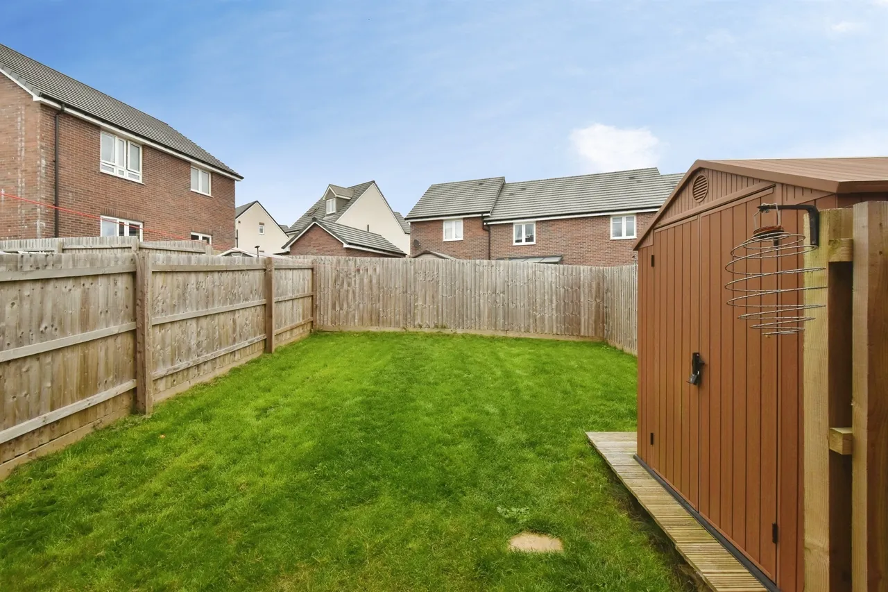Carn Y Cefn Ebbw Vale, NP23, photo 11