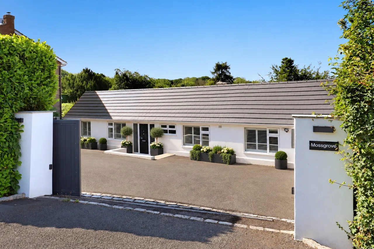 4 bed house for sale, Kingswood Road, Penn, HP10