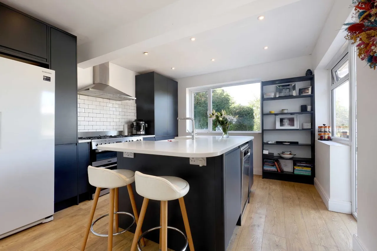 Kingswood Road, Penn, HP10, photo 2