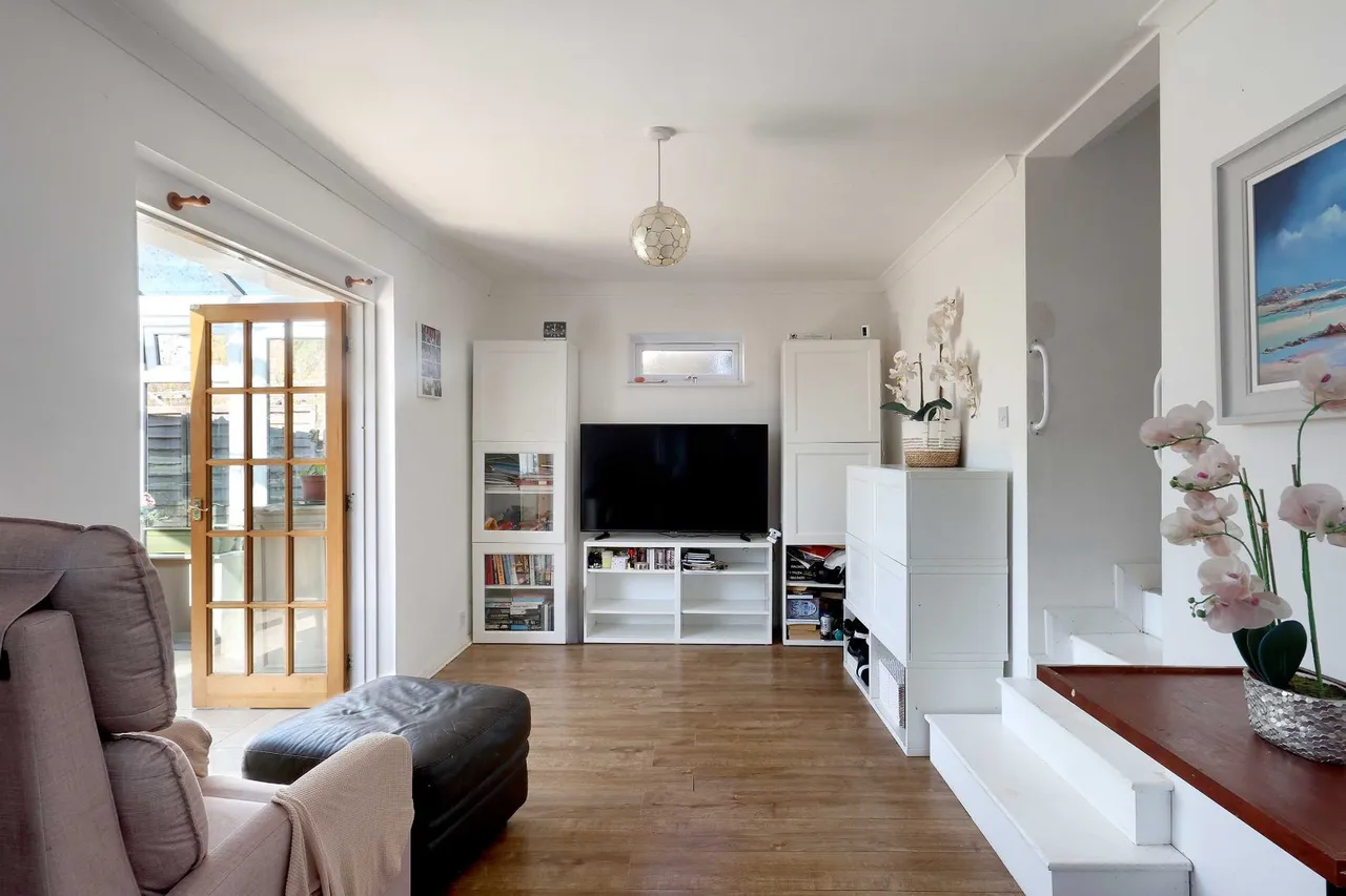 Kingswood Road, Penn, HP10, photo 14