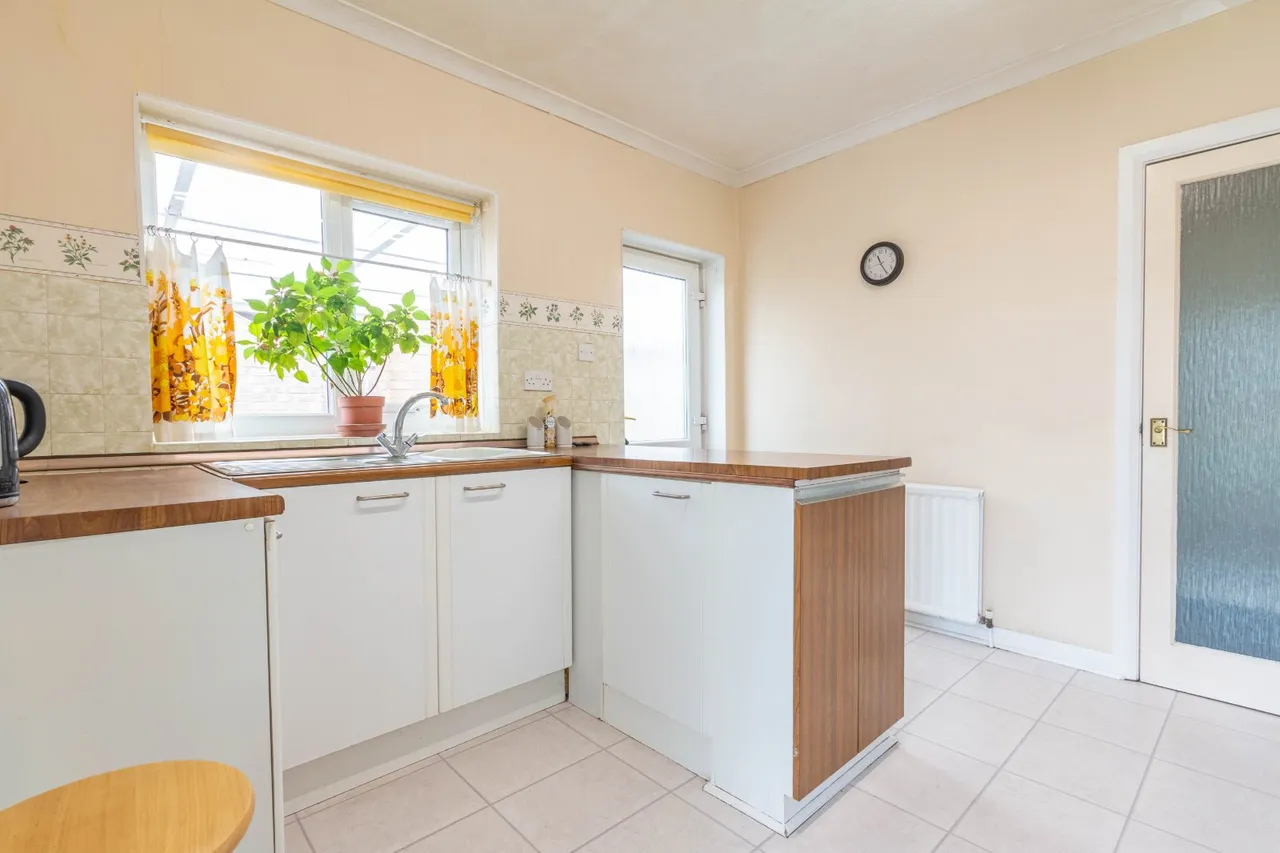 Hawksworth Drive, Menston, LS29, photo 2