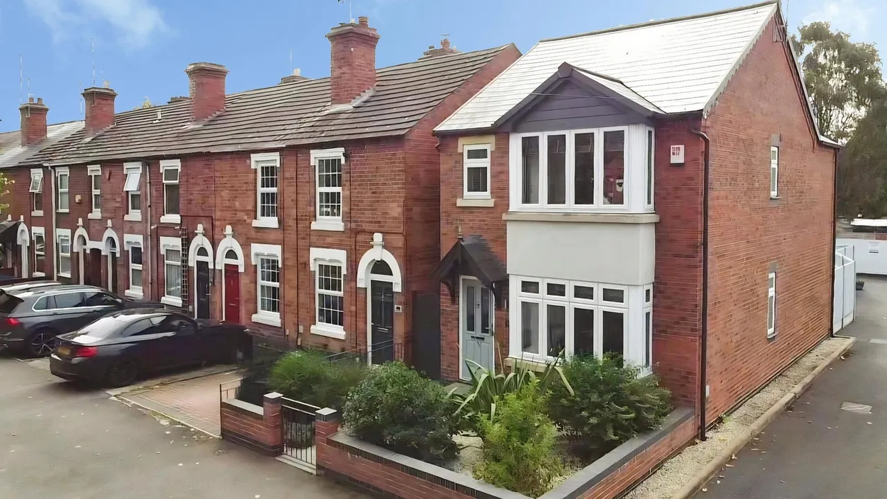 3 bed house for sale, Northumberland Avenue, Kidderminster, DY11
