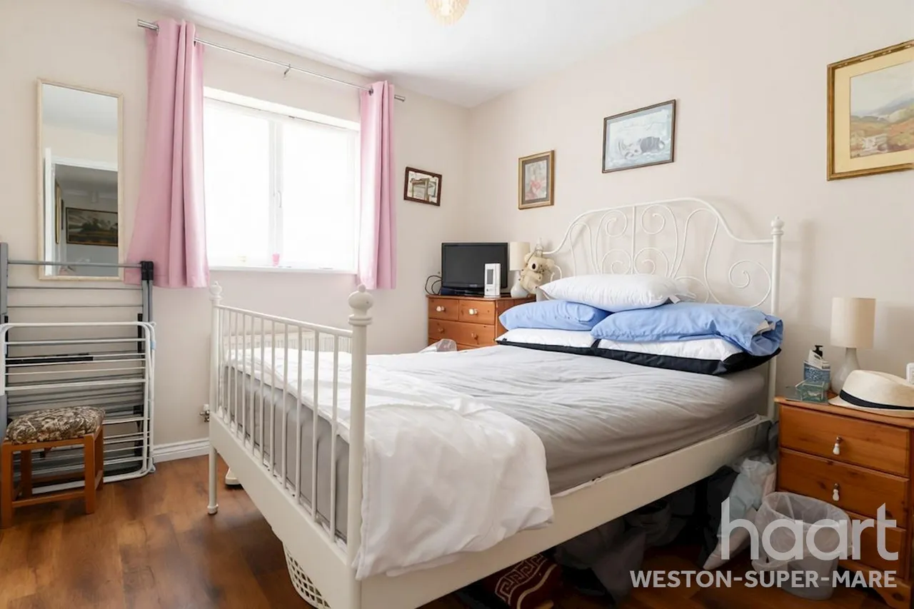 Myrtle Tree Crescent, Weston-Super-Mare, BS22, photo 11