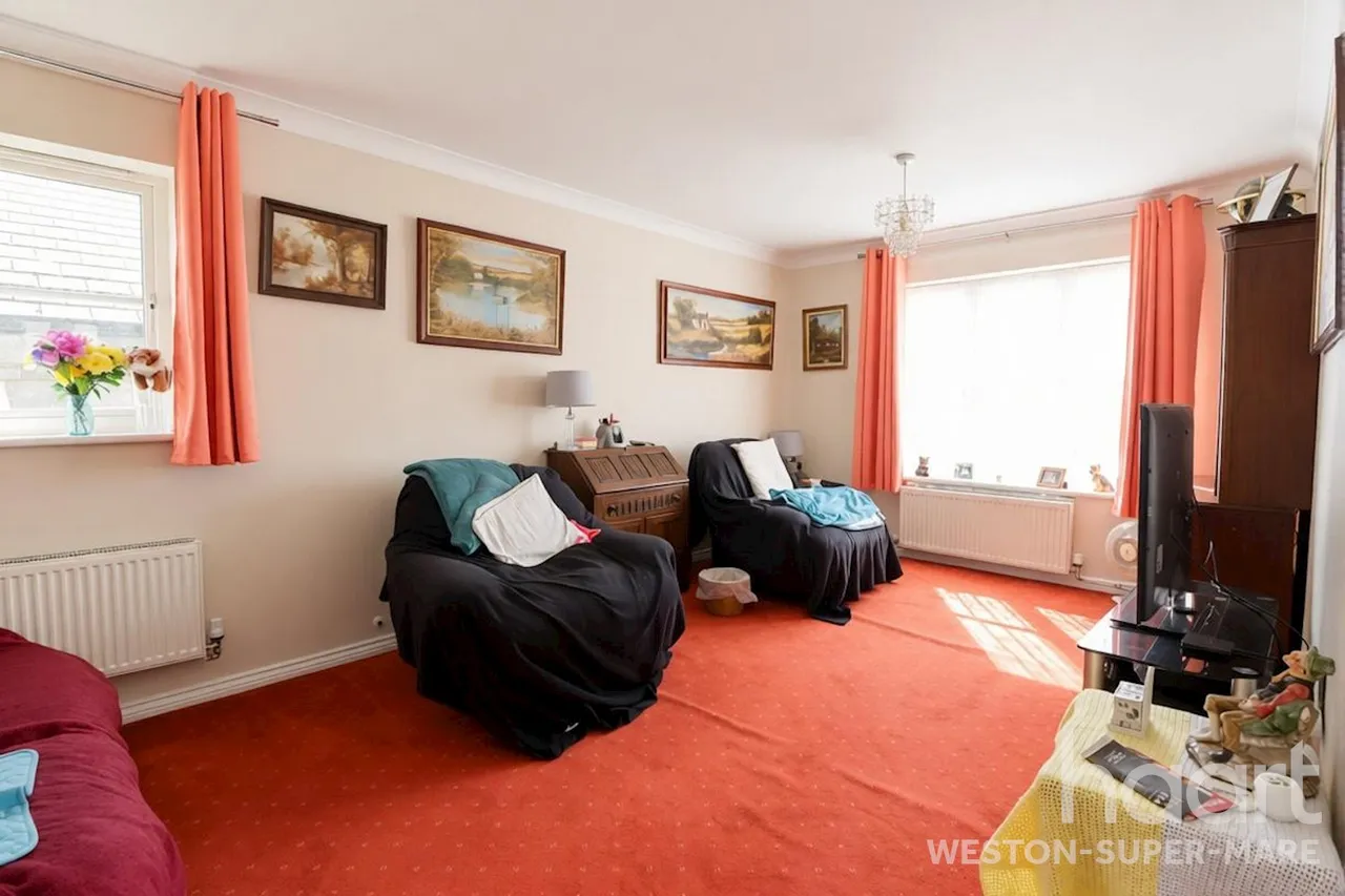 Myrtle Tree Crescent, Weston-Super-Mare, BS22, photo 5