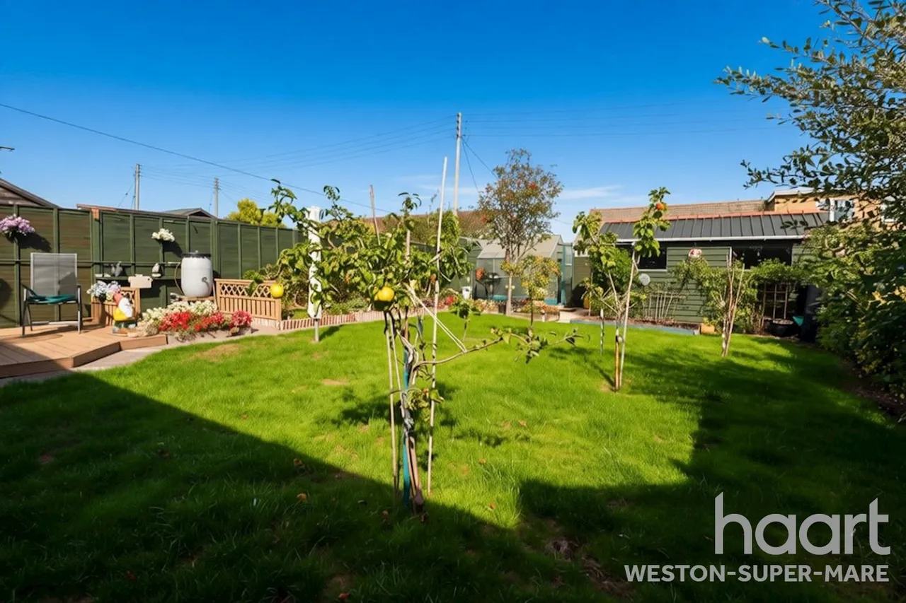 Myrtle Tree Crescent, Weston-Super-Mare, BS22, photo 17