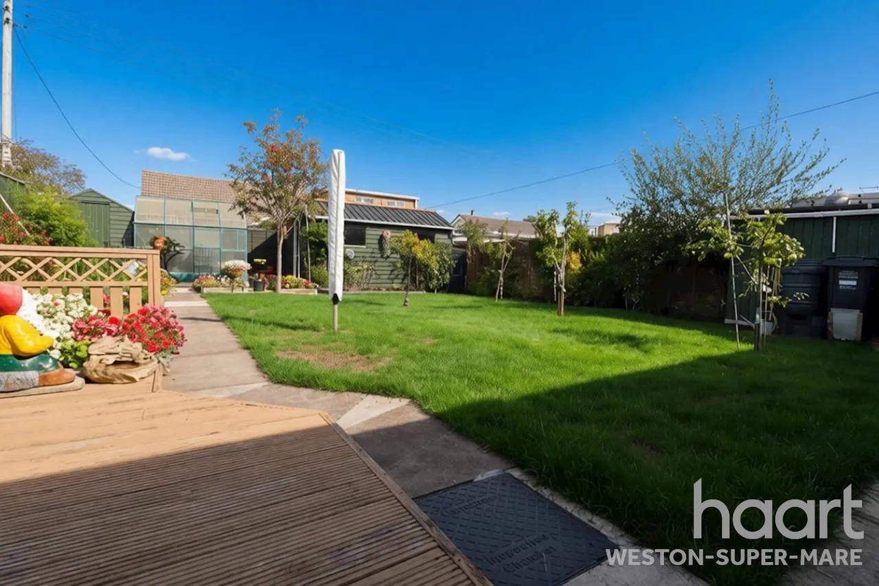 Myrtle Tree Crescent, Weston-Super-Mare, BS22, photo 15