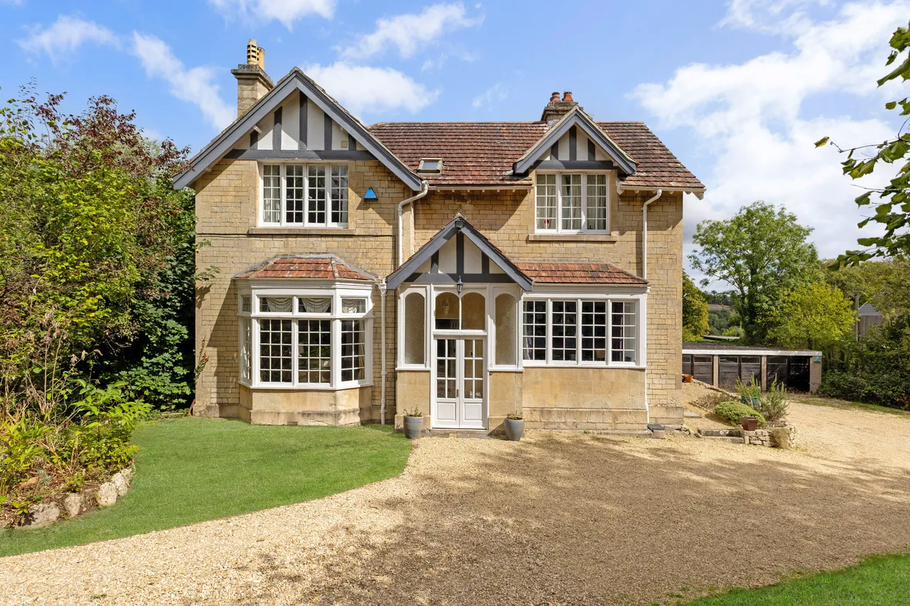 5 bed house for sale — Church Lane, Limpley Stoke, BA2