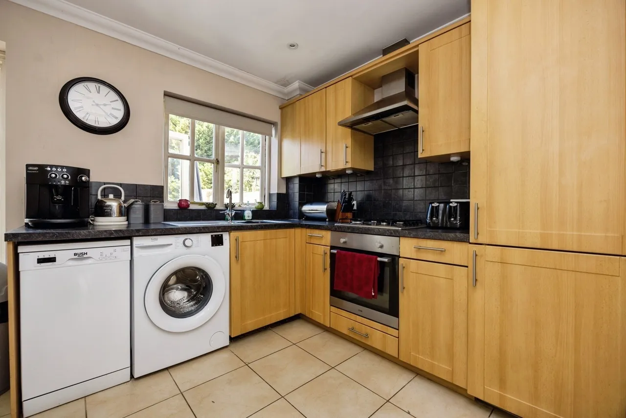 Grange Road, Farnham, GU10, photo 4